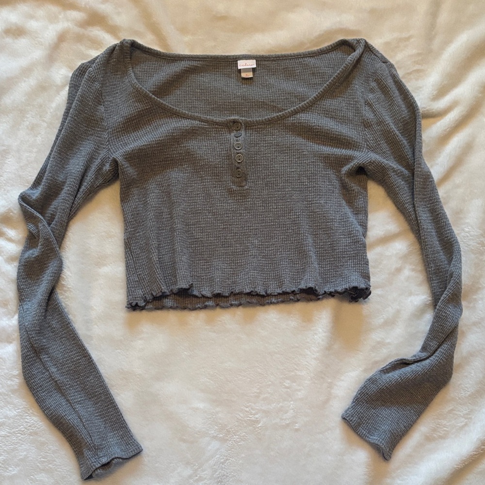 Colsie Charcoal Ribbed Long Sleeve Crop Top